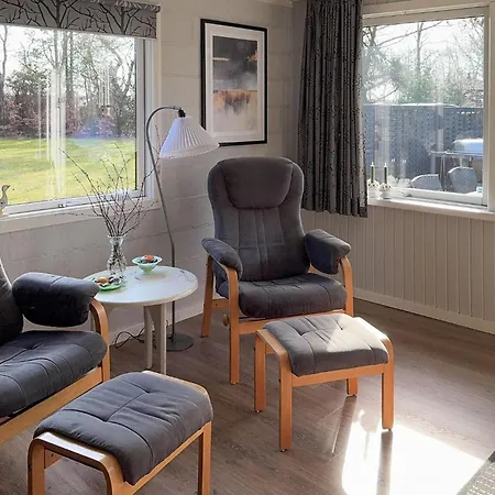 Lovely In With Wifi Holiday home