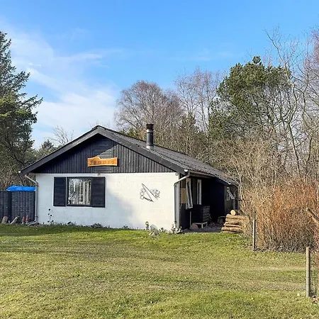 Lovely In With Wifi Holiday home *